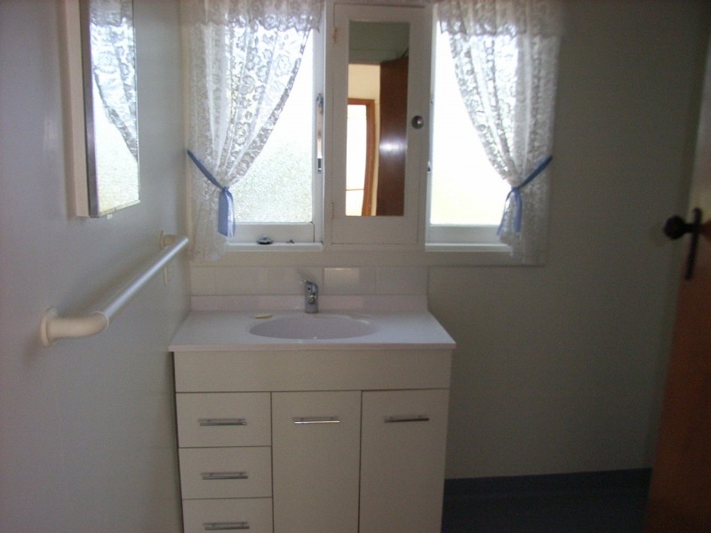 64 Francis St, Belmont VIC 3216