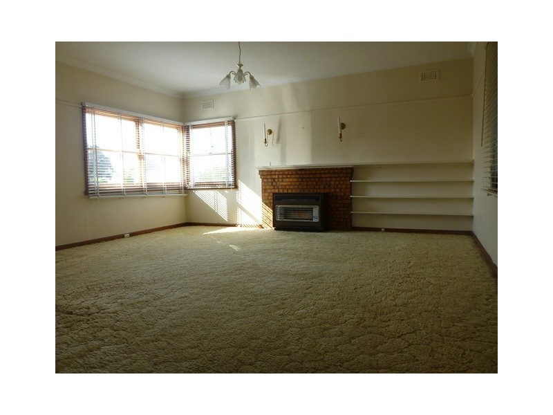 64 Francis St, Belmont VIC 3216