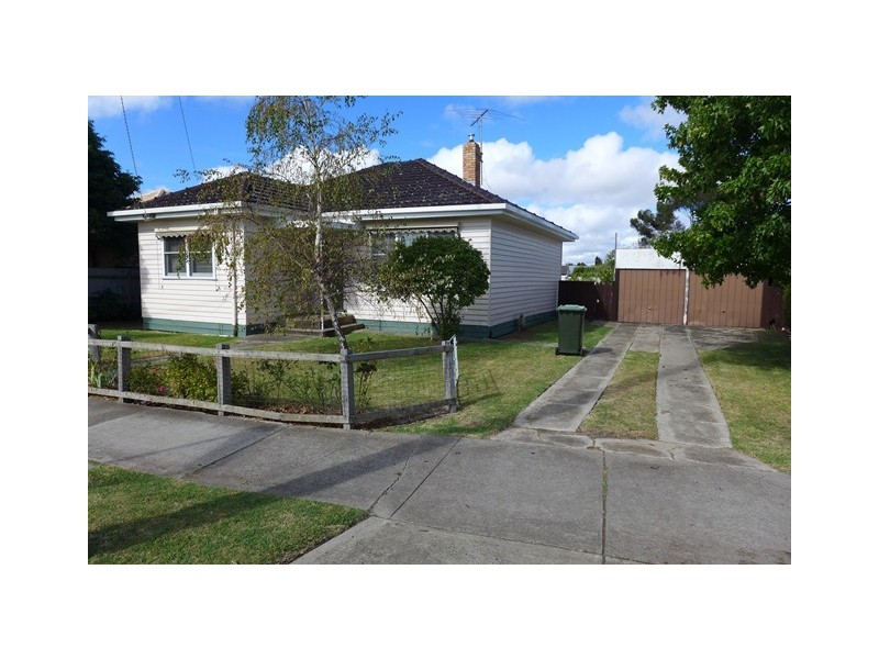 143 Wilsons Road, Newcomb VIC 3219