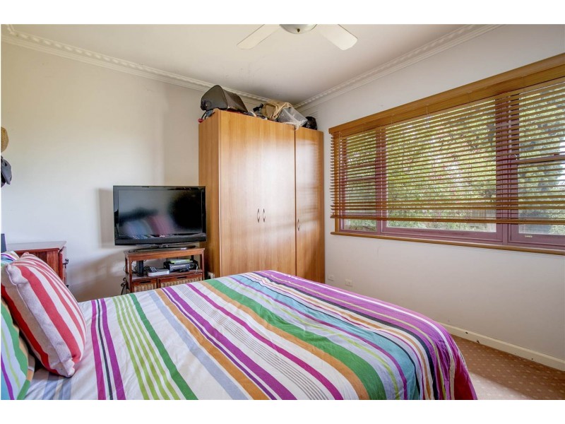 45 Torquay Road, Belmont VIC 3216