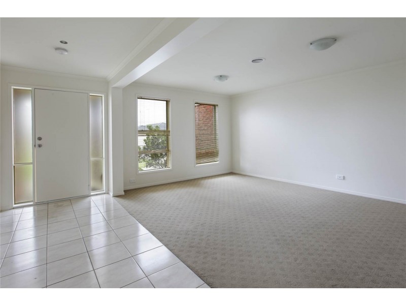 8 Priory Court, Marshall VIC 3216