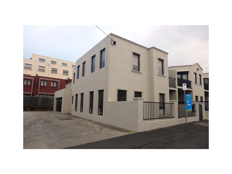 1/3 Adams Place, Geelong VIC 3220