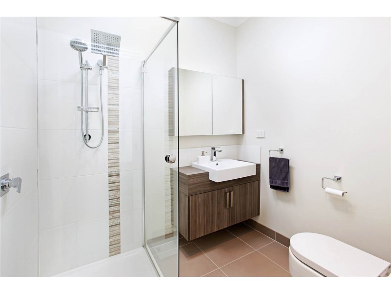 2/11 Yaraan Street, Bell Park VIC 3215