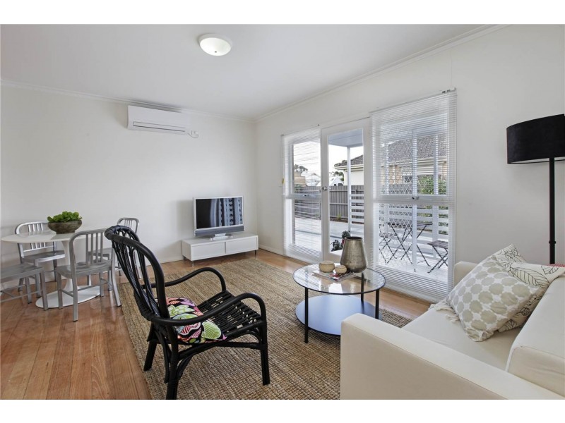 1/40 Clonard Ave, Geelong West VIC 3218