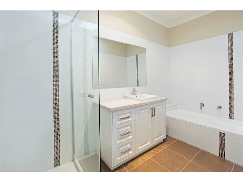 2and5/ 31-33 Morris Street, Belmont VIC 3216