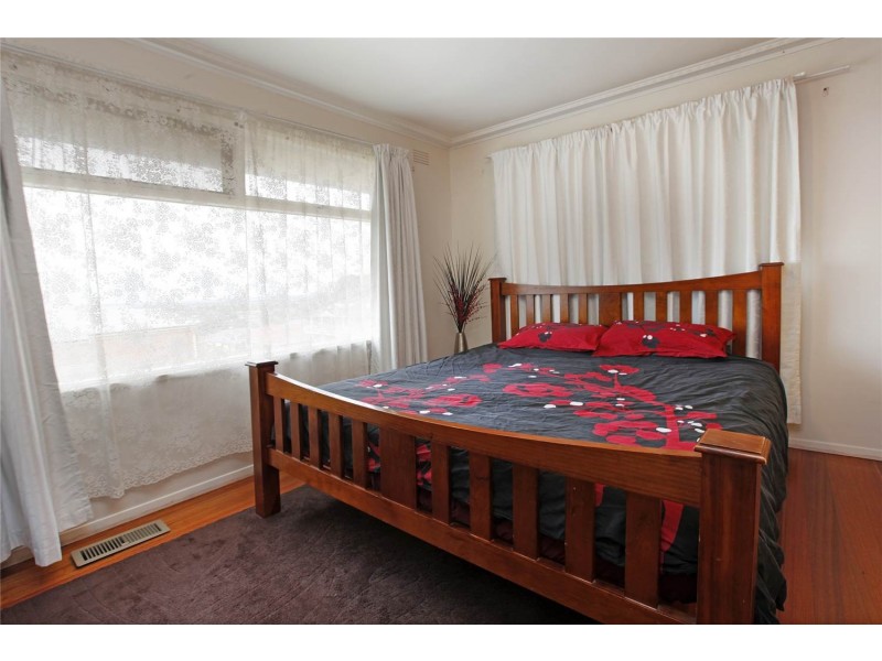 2/13 Kirami Court, Wandana Heights VIC 3216