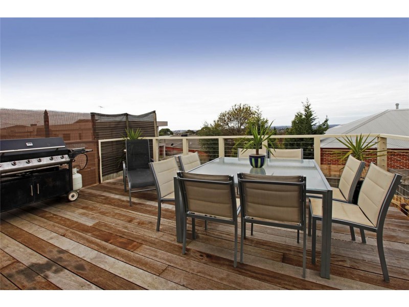 2/13 Kirami Court, Wandana Heights VIC 3216