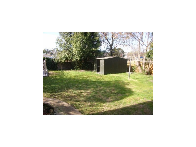 17 Montpellier Drive, Highton VIC 3216