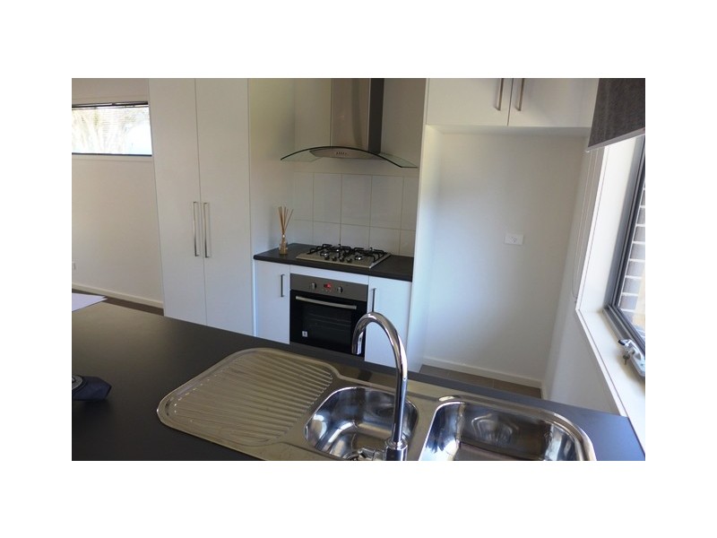 2 Godfrey Street, East Geelong VIC 3219