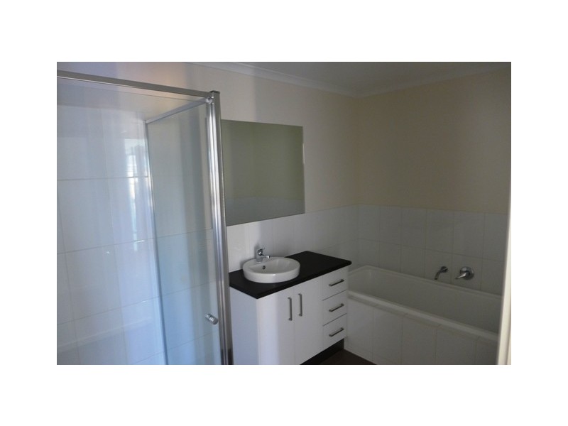2 Godfrey Street, East Geelong VIC 3219