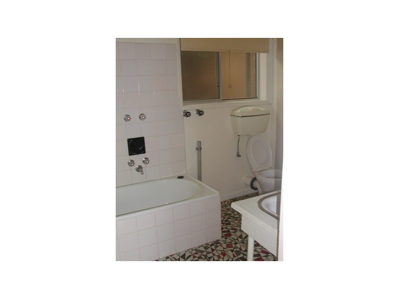 6/5 Raglan Street, Newtown VIC 3220