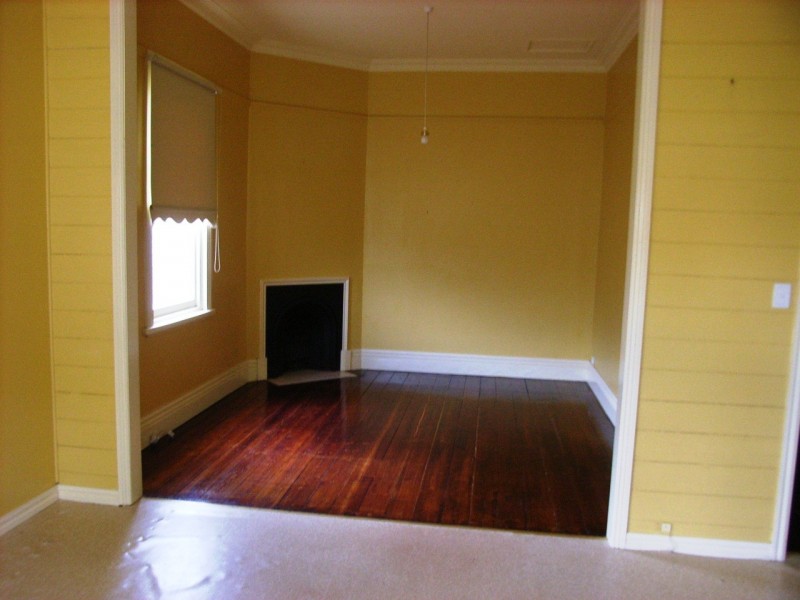 39 Saffron Street, Newtown VIC 3220