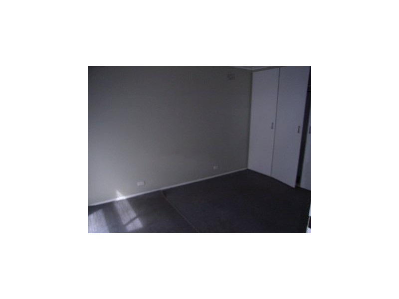 2/8 Casaceli Court, Whittington VIC 3219