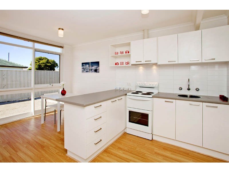 5/29 Knight Avenue, Herne Hill VIC 3218