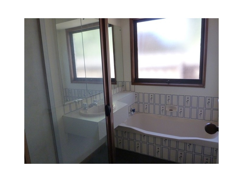 3 Wolsey Court, Corio VIC 3214