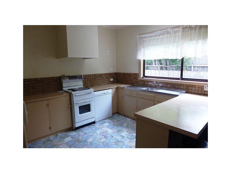 15 Finchaven Street, Herne Hill VIC 3218