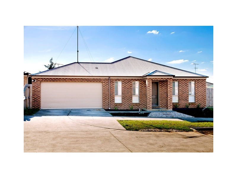 10 CORNBURY MEWS, Grovedale VIC 3216