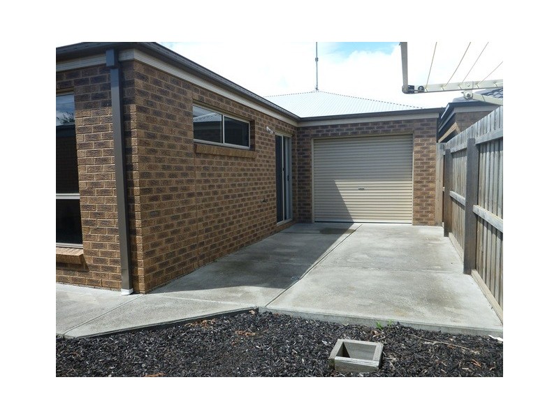 10 CORNBURY MEWS, Grovedale VIC 3216