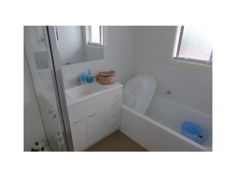 4 Emerald Court, Belmont VIC 3216