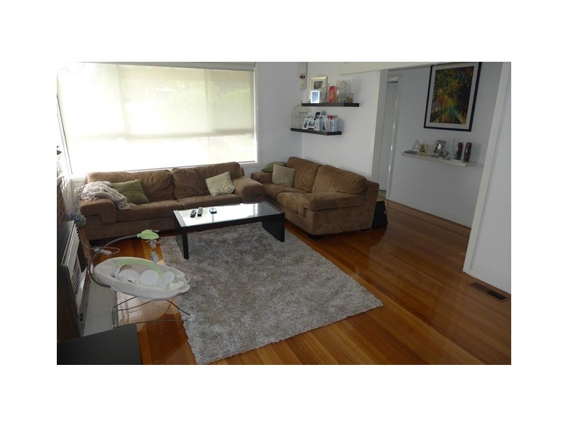 4 Emerald Court, Belmont VIC 3216