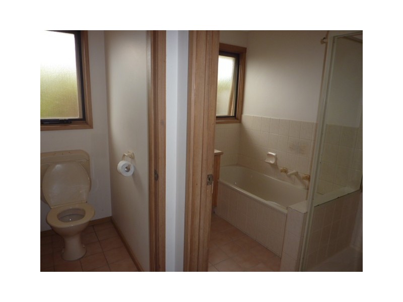 30 Quinn Street, Bell Post Hill VIC 3215