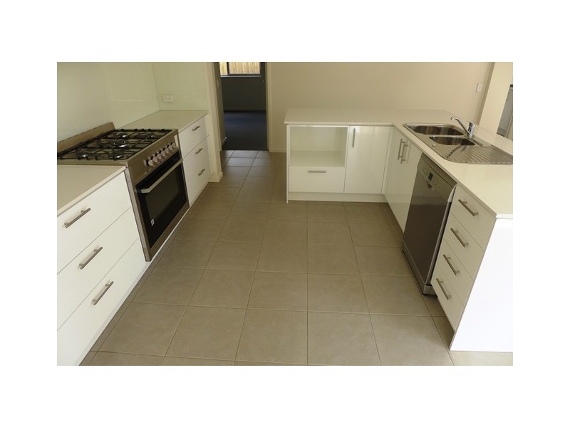 13 Ambrosia Drive, Connewarre VIC 3227