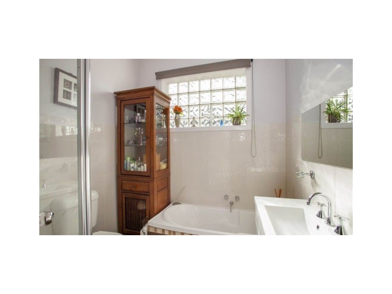 306 High Street, Belmont VIC 3216