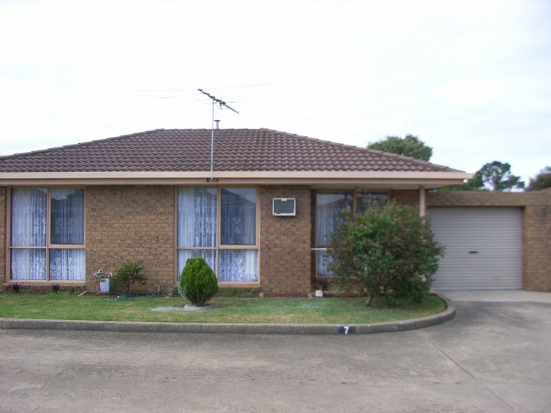 7/25 ENFIELD DRIVE, St Albans Park VIC 3219