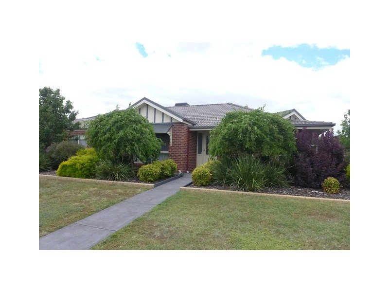 12 Ryans Place, Lara VIC 3212