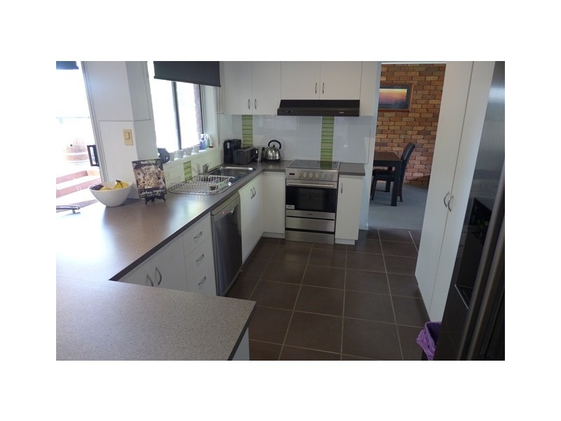 8 Oberon Drive, Belmont VIC 3216