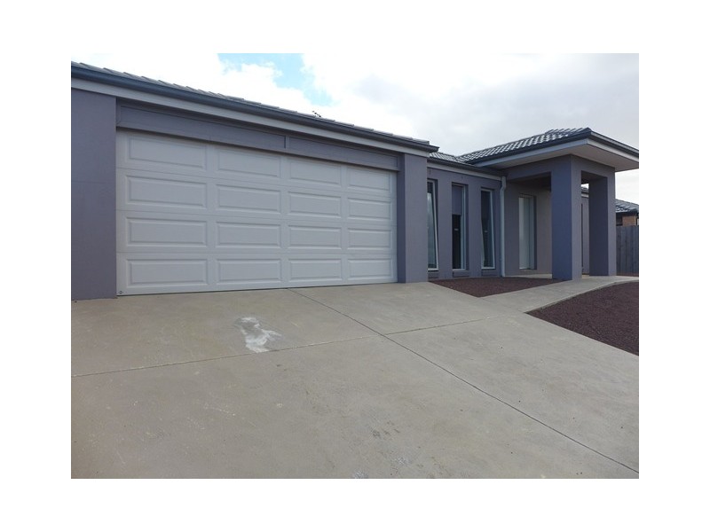 26 Sugargum Drive, Waurn Ponds VIC 3216