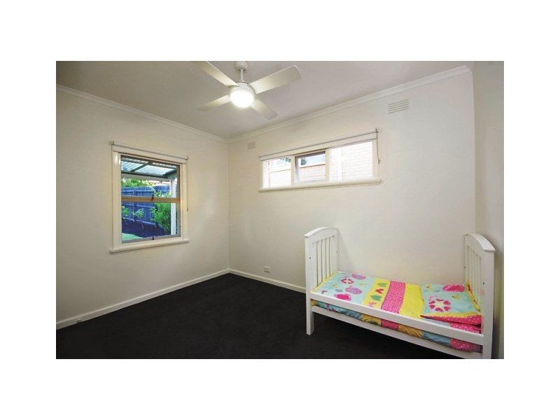 11 Elsvern Avenue, Belmont VIC 3216