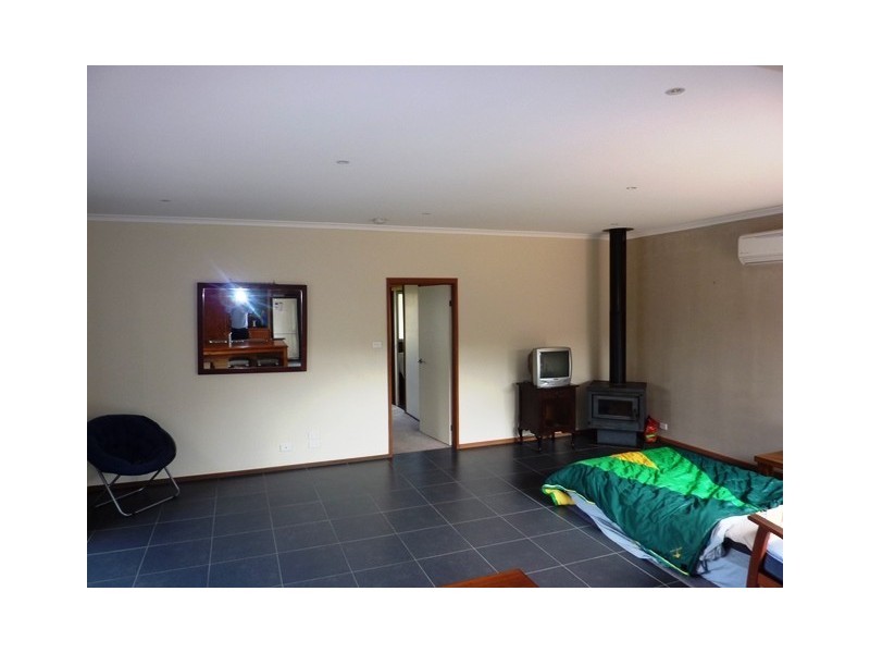 39 Buckingham Street, Newtown VIC 3220