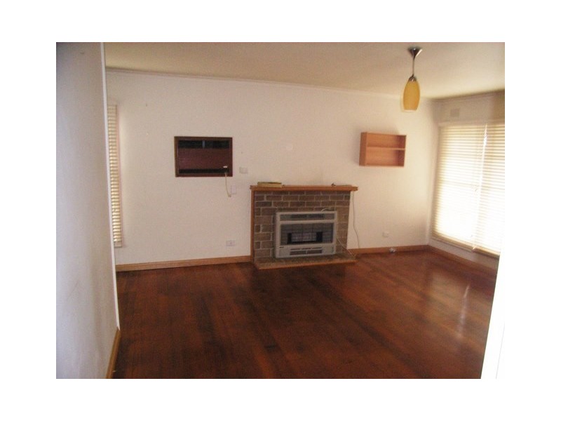 52 Hennessy Avenue, Herne Hill VIC 3218