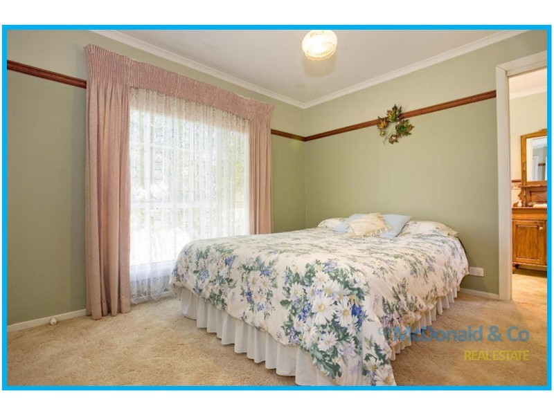 29 Brolga Crescent, Wandana Heights VIC 3216