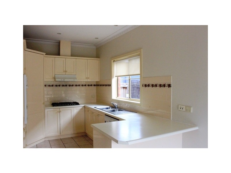 1 Chadwick Street, Newtown VIC 3220