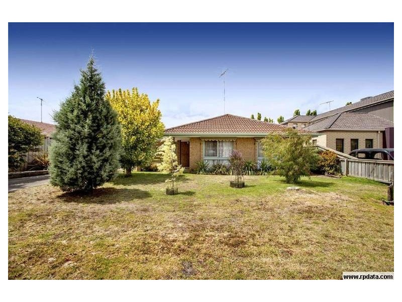 14 Wilks Street, Hamlyn Heights VIC 3215