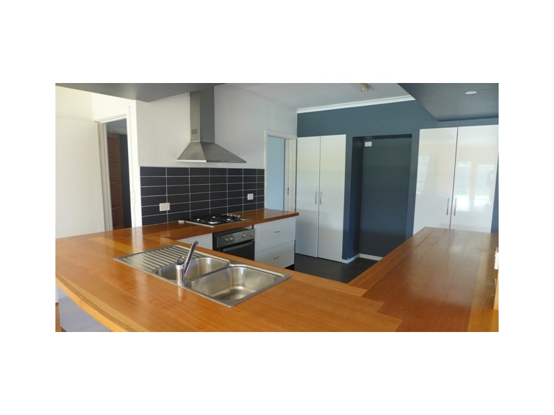 128 Settlement Road, Belmont VIC 3216