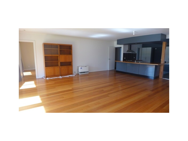 128 Settlement Road, Belmont VIC 3216