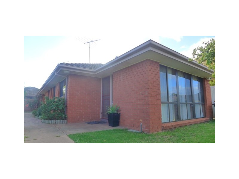 1/1 Landra Court, Grovedale VIC 3216