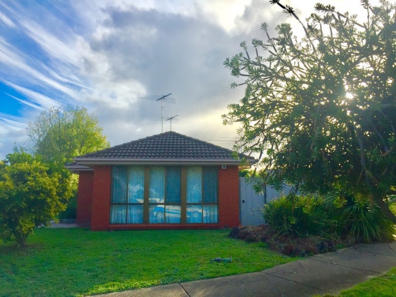 1/1 Landra Court, Grovedale VIC 3216