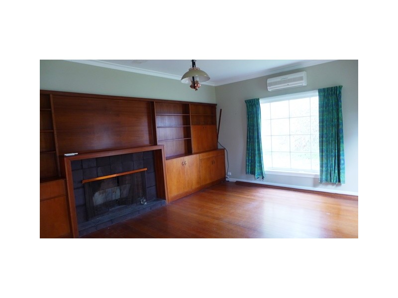 13-15 Clarke Avenue, Belmont VIC 3216