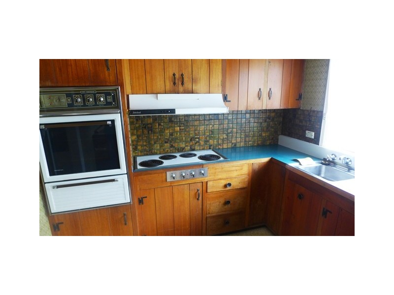 13-15 Clarke Avenue, Belmont VIC 3216