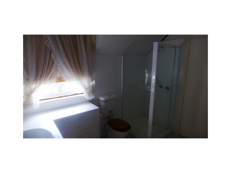 13-15 Clarke Avenue, Belmont VIC 3216