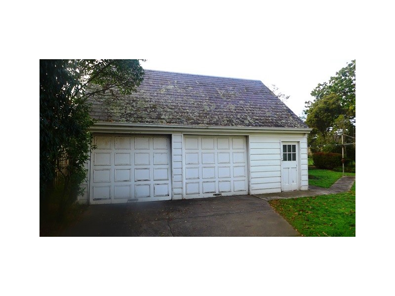 13-15 Clarke Avenue, Belmont VIC 3216