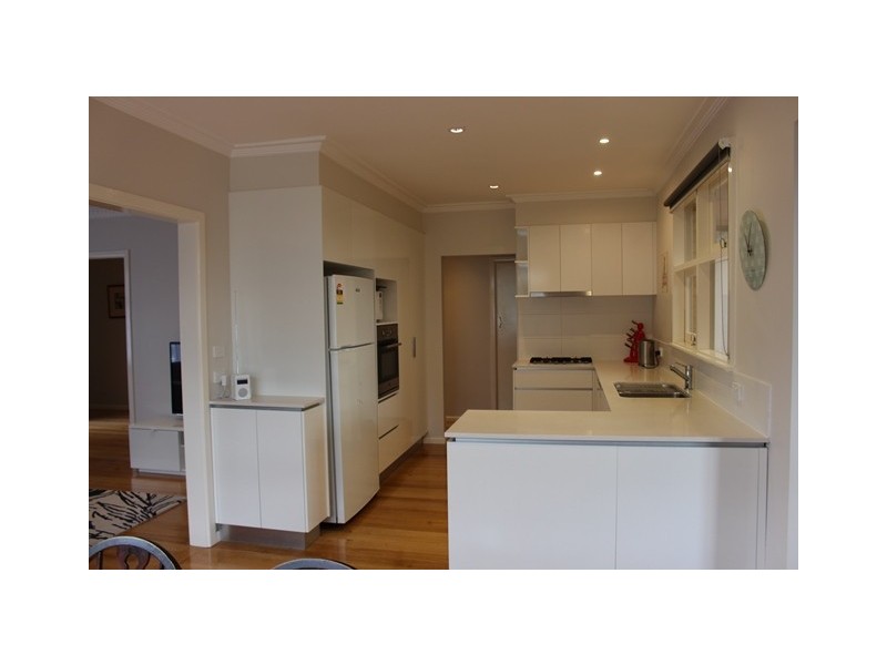 12 Pavo Street, Belmont VIC 3216