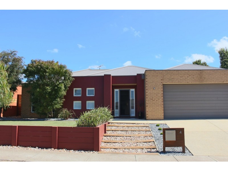 4 Cottonwood Way, Waurn Ponds VIC 3216