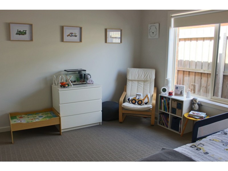 4 Cottonwood Way, Waurn Ponds VIC 3216