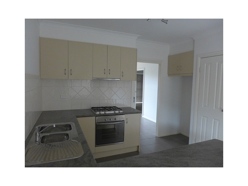 4/54 Torquay Road, Belmont VIC 3216