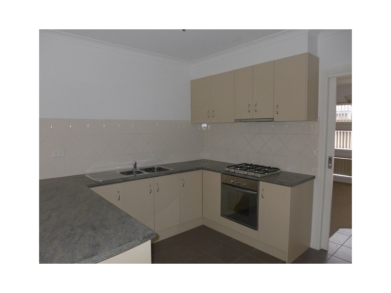 4/54 Torquay Road, Belmont VIC 3216
